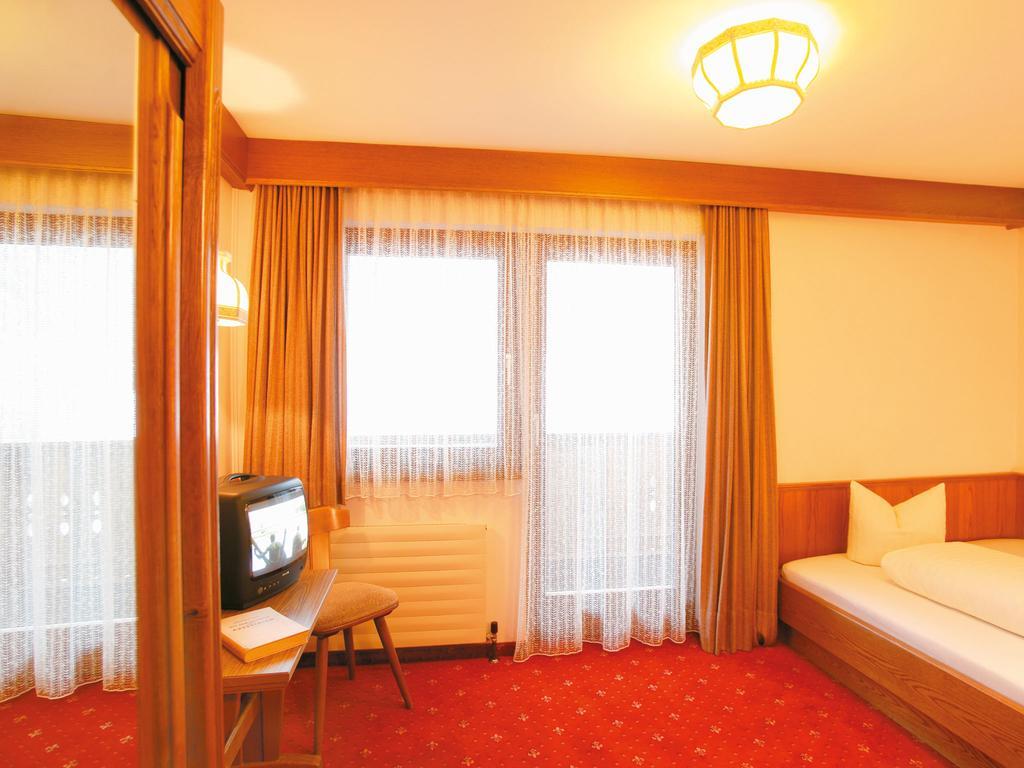 Hotel Lammwirt Jerzens Kültér fotó